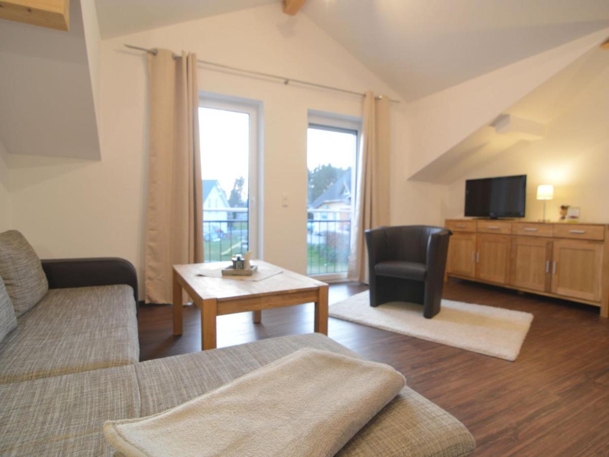 Lovely Modern Apartment With Private Terrace Ellscheid Exteriör bild