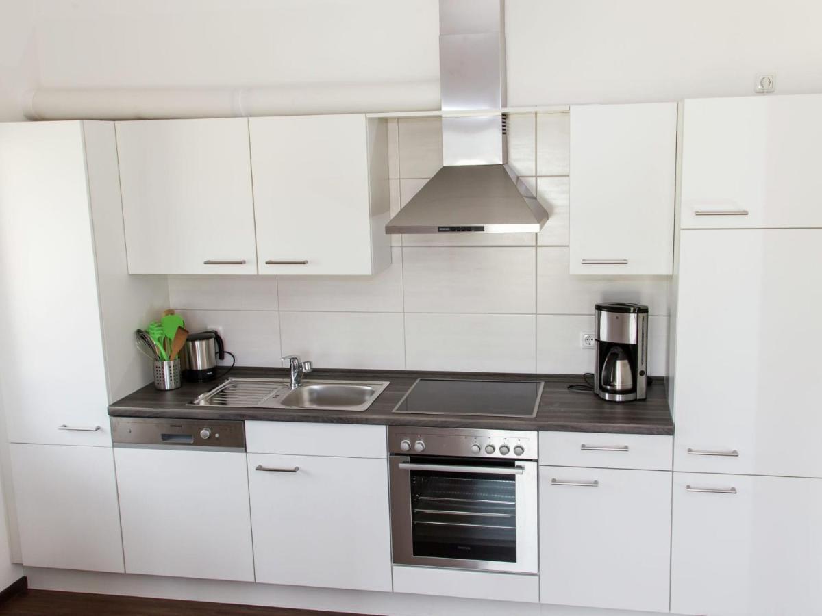Lovely Modern Apartment With Private Terrace Ellscheid Exteriör bild