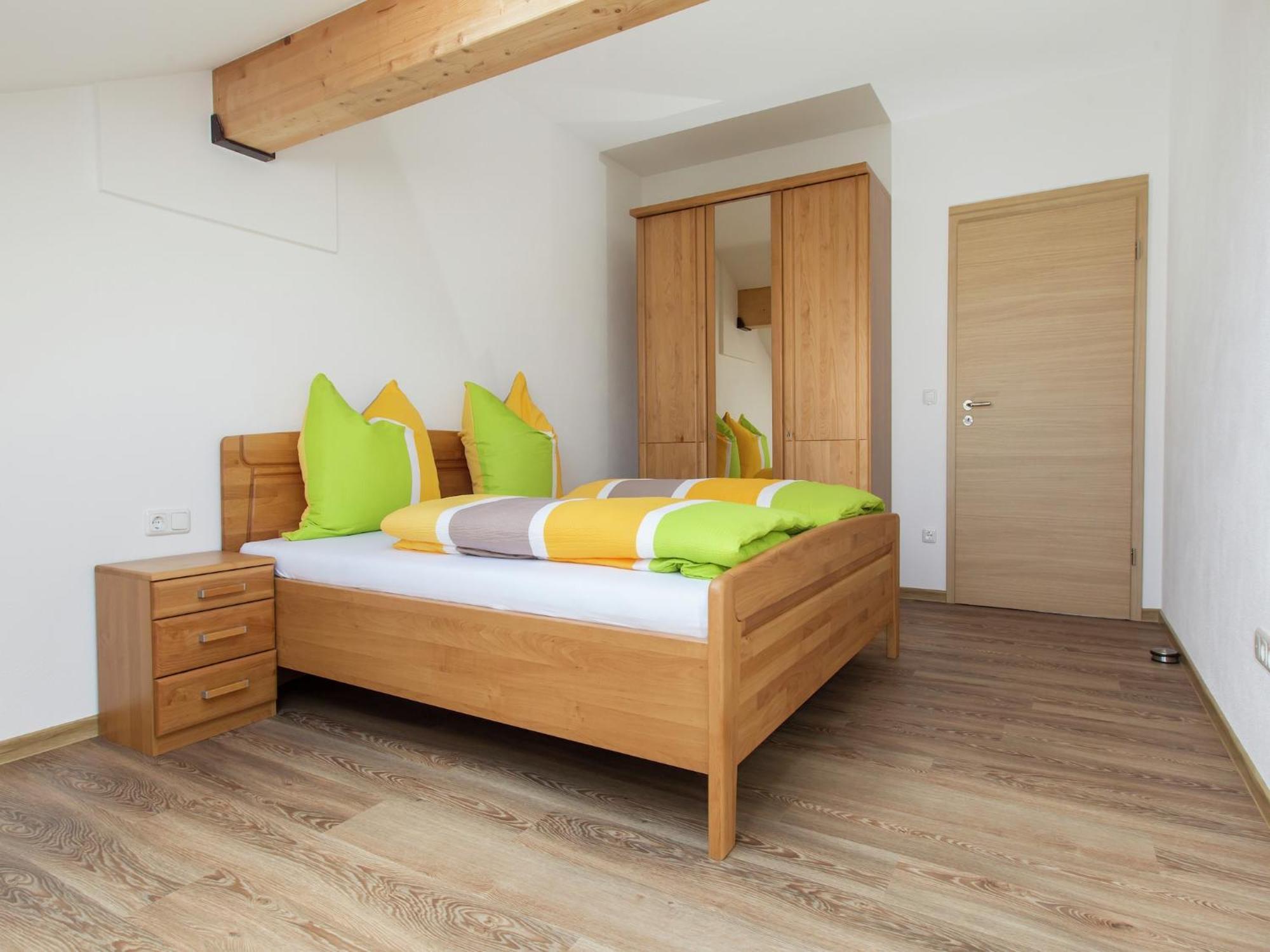 Lovely Modern Apartment With Private Terrace Ellscheid Exteriör bild